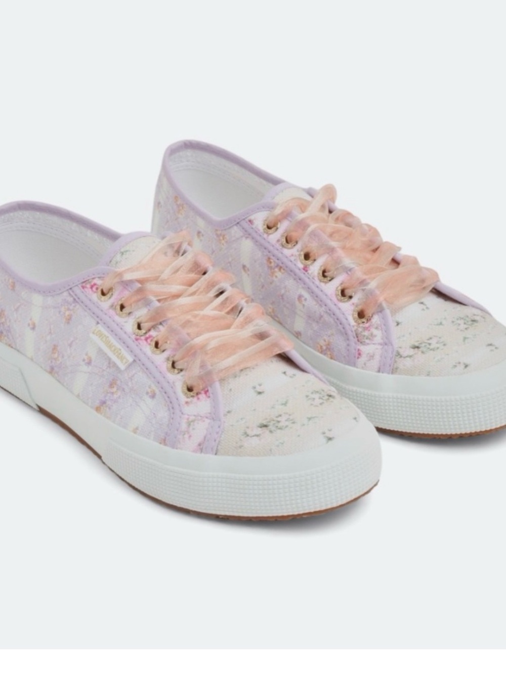 Superga × LoveShackFancy 2750
Sneakers Light Lavender Stripe Ditzy
Floral US 9.5